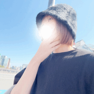 え