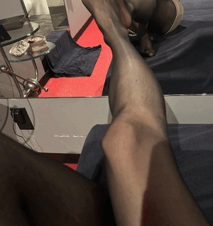 👣