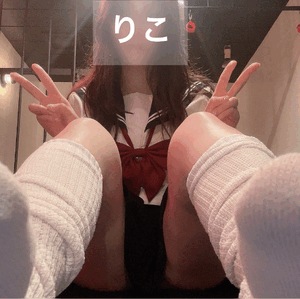 ルーズソックスで足コキ