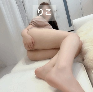 ちくびだけで潮吹き🐳